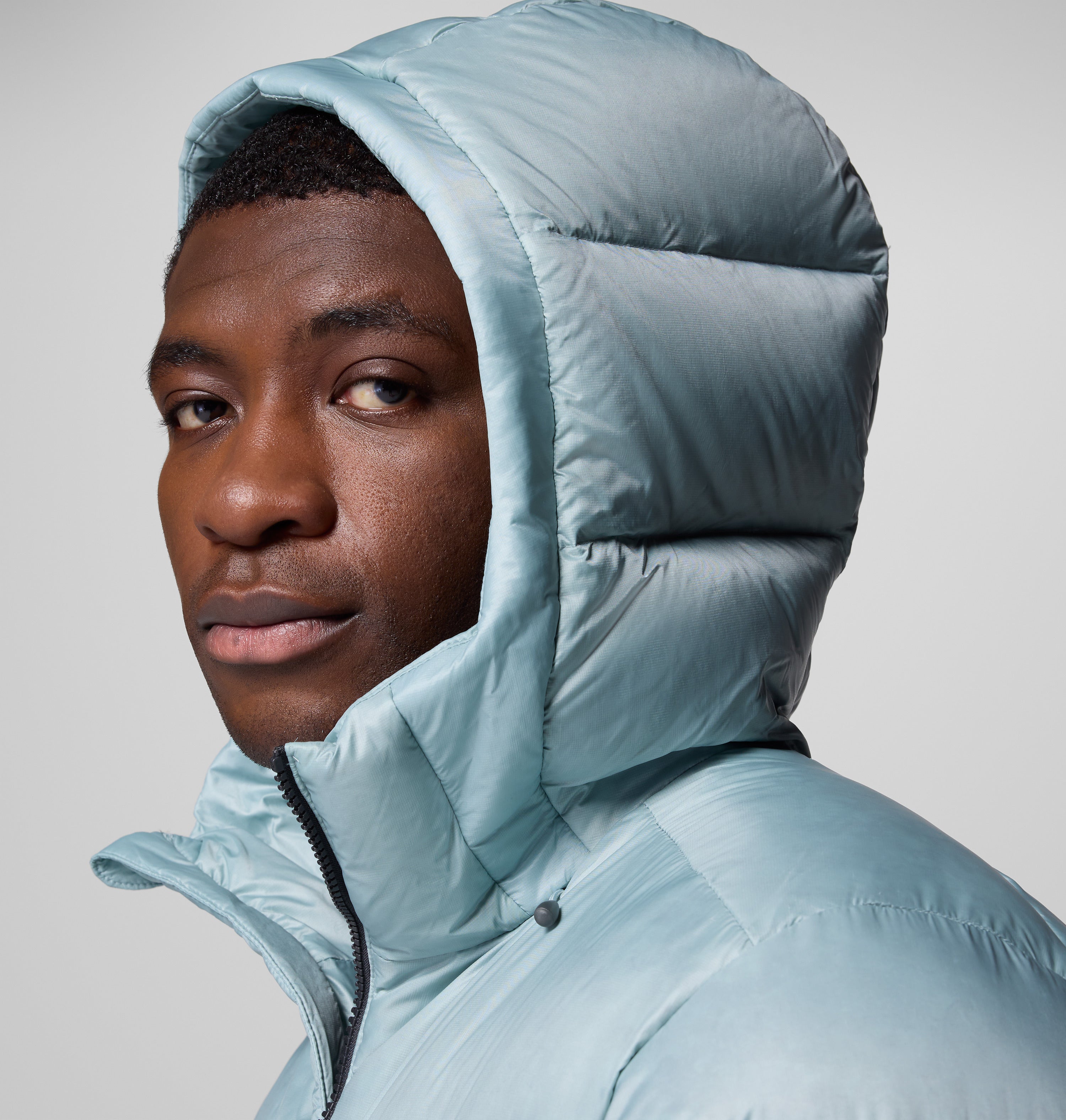 Cloudview Down Hooded Jacket